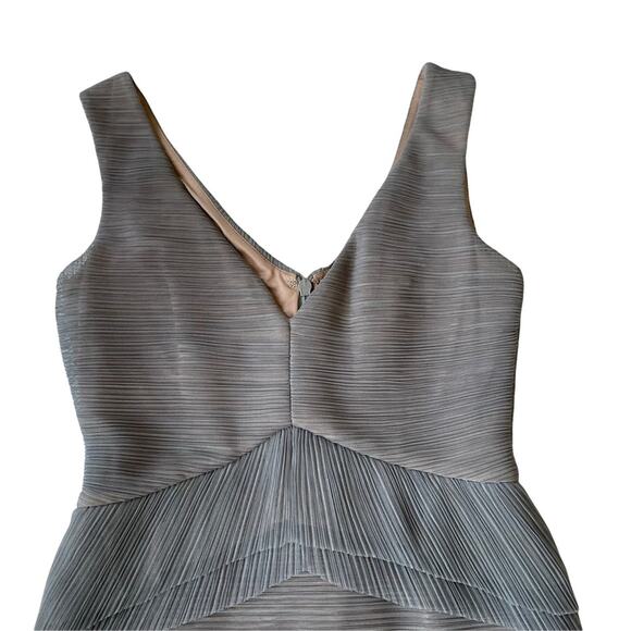 BCBGMaxAzria Sven Peplum Micropleat Mini Dress Cocktail Party M Grey Smoke NWOT - Picture 3 of 10